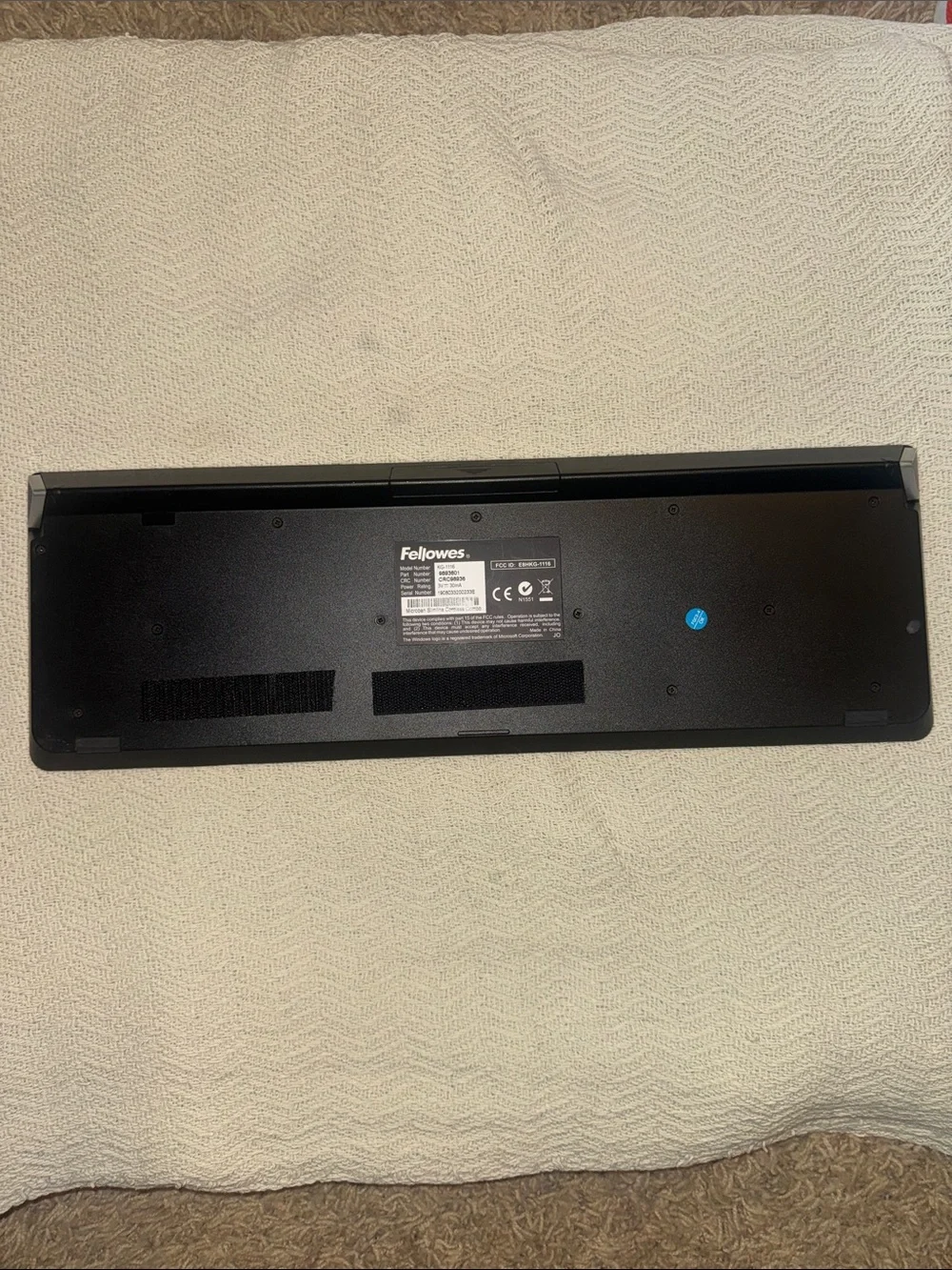 Fellowes Black Wireless Keyboard